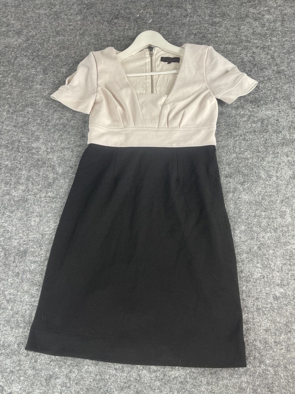 Great Plains London Dress Small Black White A Line Sheath Short Sleeve N332
